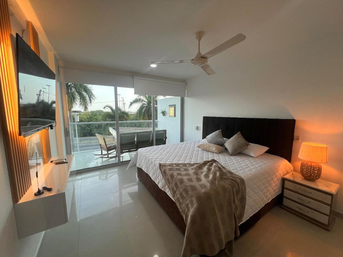 Luxury, Y Exclusivo1 Linea Playa Privada