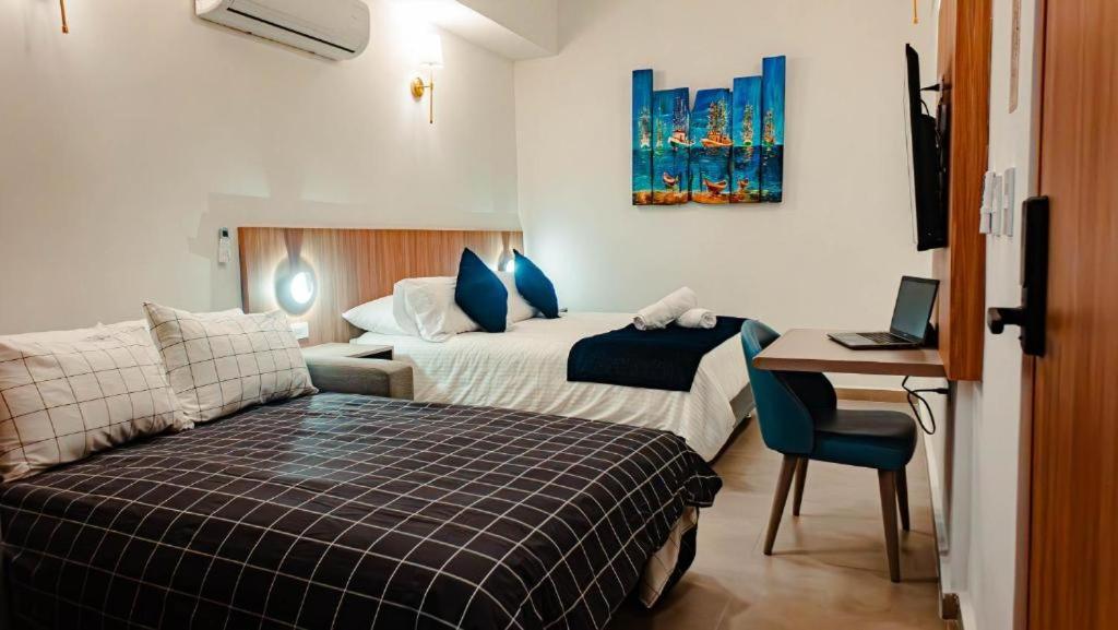 Casa De La Cuarta Guayacan Blue Bed and breakfast