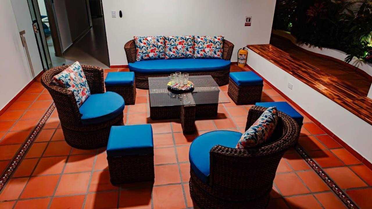 Casa De La Cuarta Guayacan Blue Cartagena