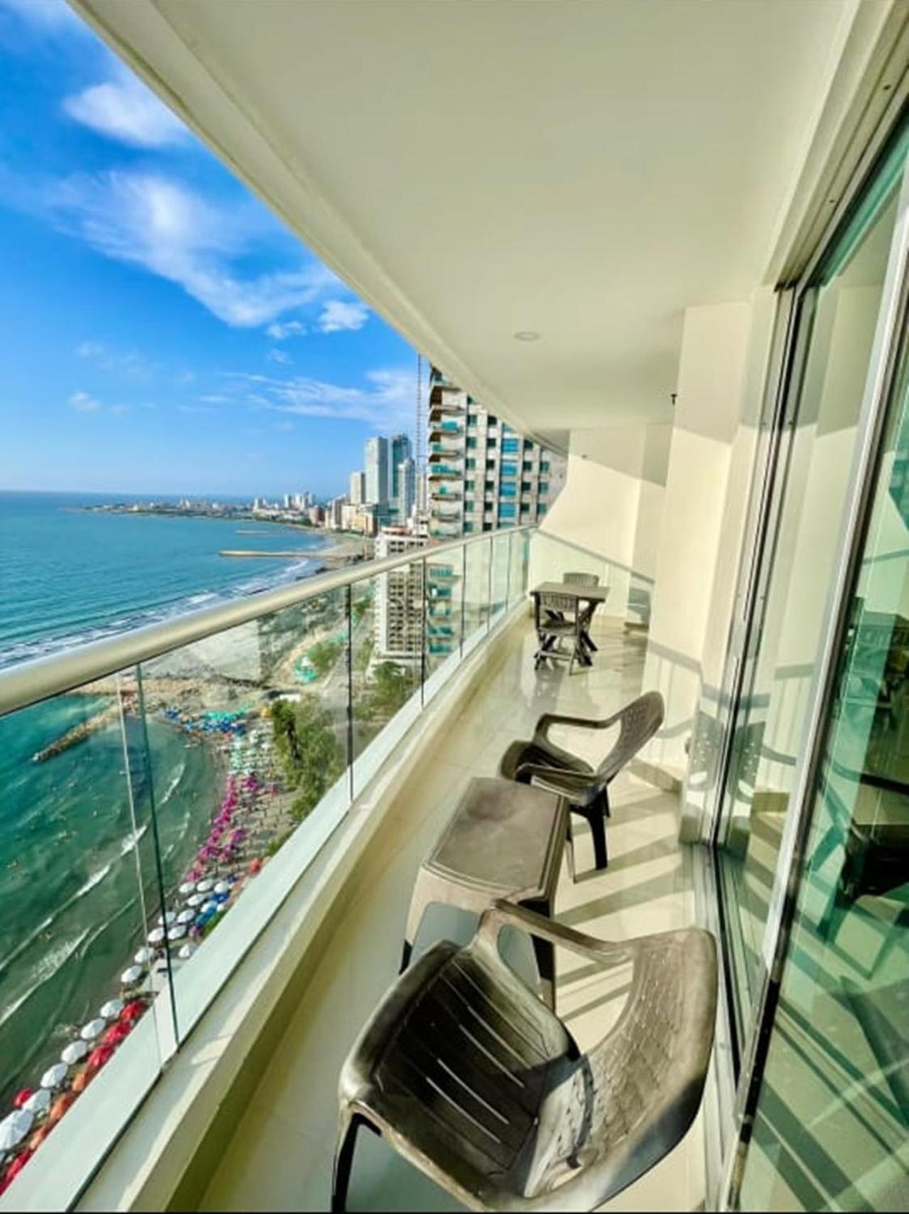 Apartamento 1pe-al De 1 Alcoba Frente Al Mar Con Aire Acondicionado, Piscina Y Wifi