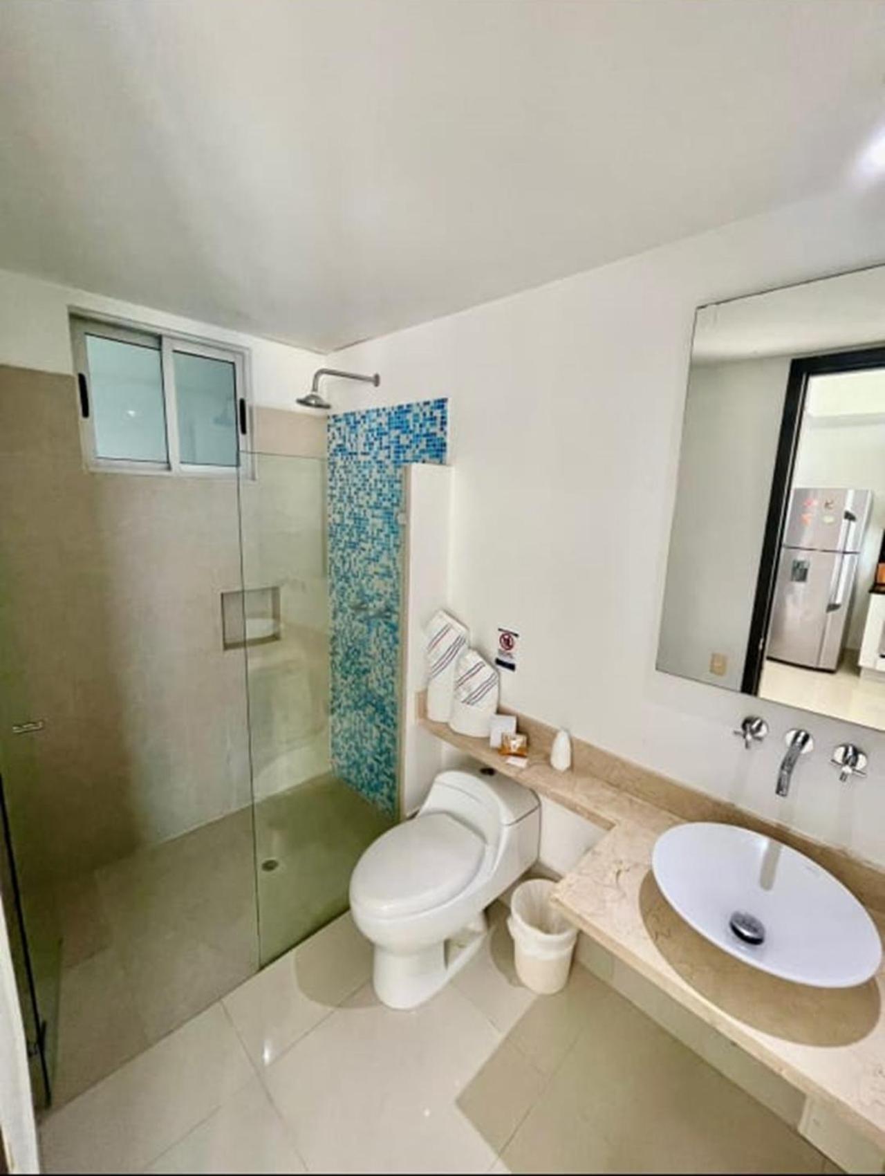 1pe-al De 1 Alcoba Frente Al Mar Con Aire Acondicionado, Piscina Y Wifi Apartamento *