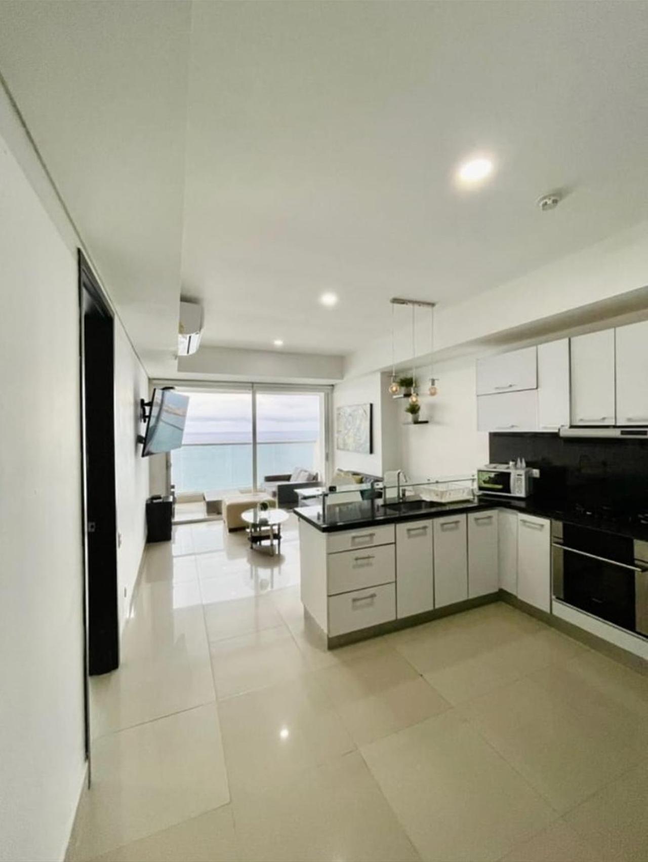 1pe-al De 1 Alcoba Frente Al Mar Con Aire Acondicionado, Piscina Y Wifi Apartamento