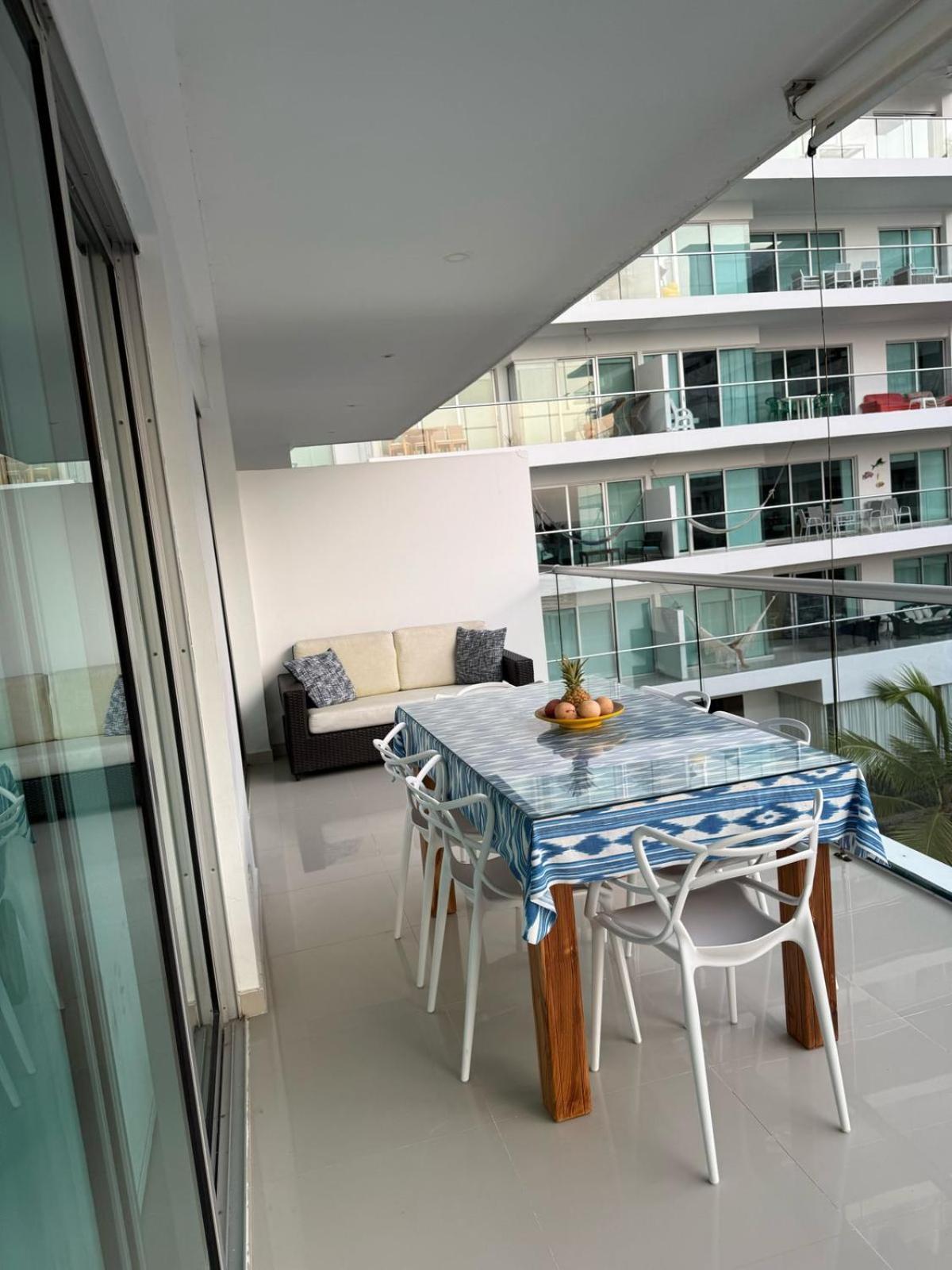 Lujo Y Confort En Morros Ultra - Piso 3 Con Vista Al Mar Cartagena
