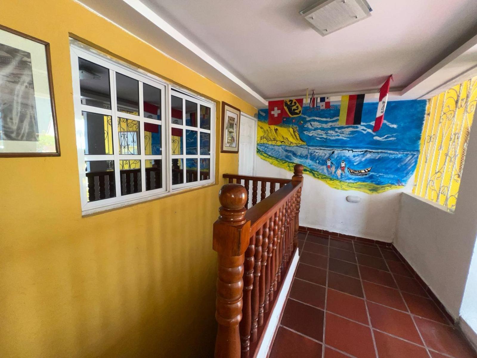 Casa De Americas Hostel