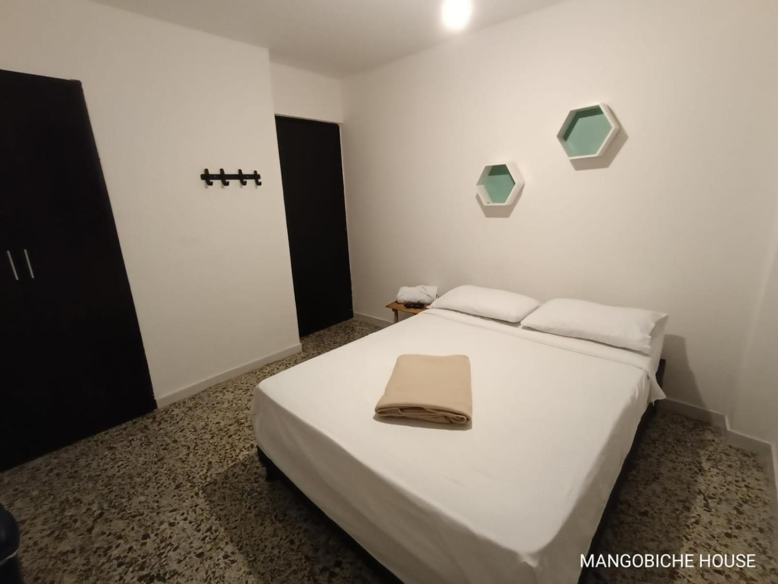 Bed and breakfast Mango Biche - House