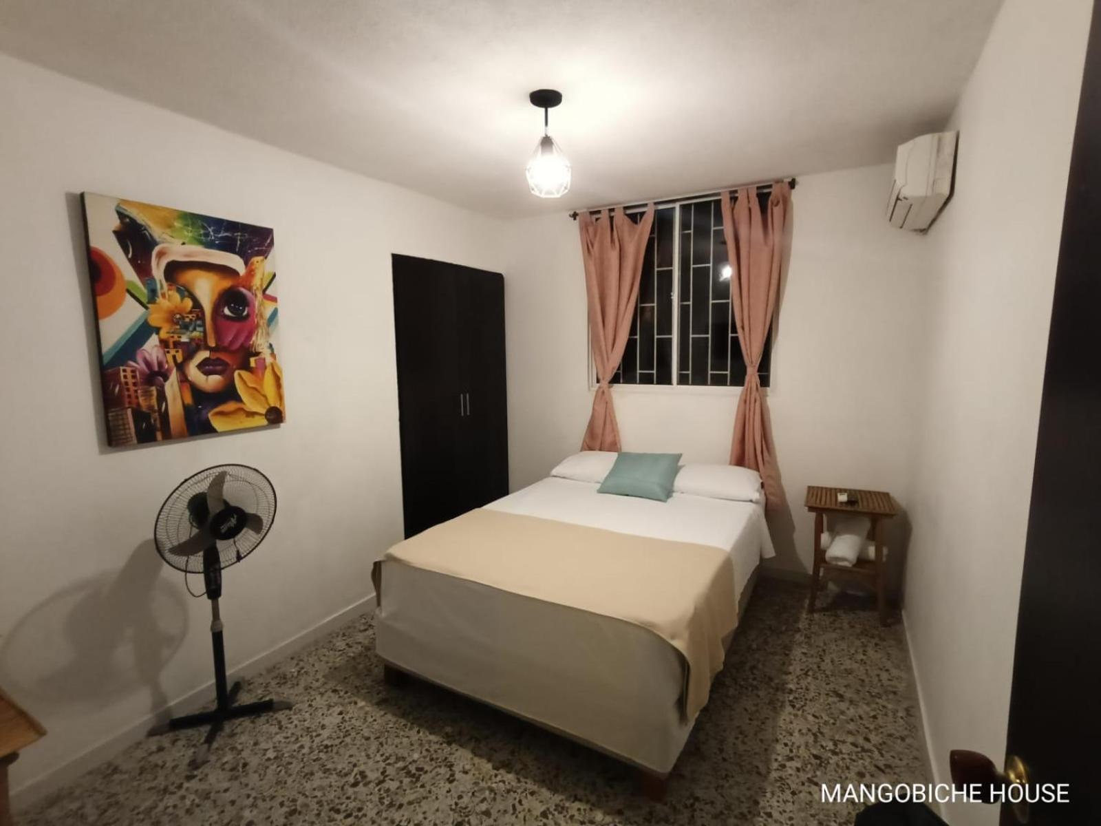 Bed and breakfast Mango Biche - House