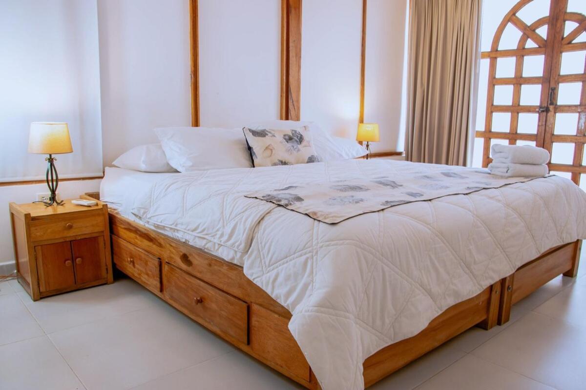 Loft With View 7 *