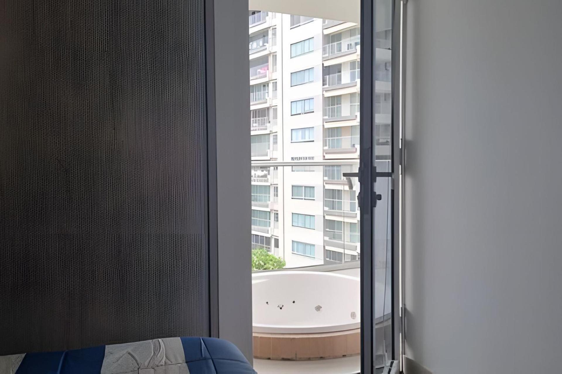 Apartamento 2 Dormitorios. Jacuzzi Y Vista Mar *