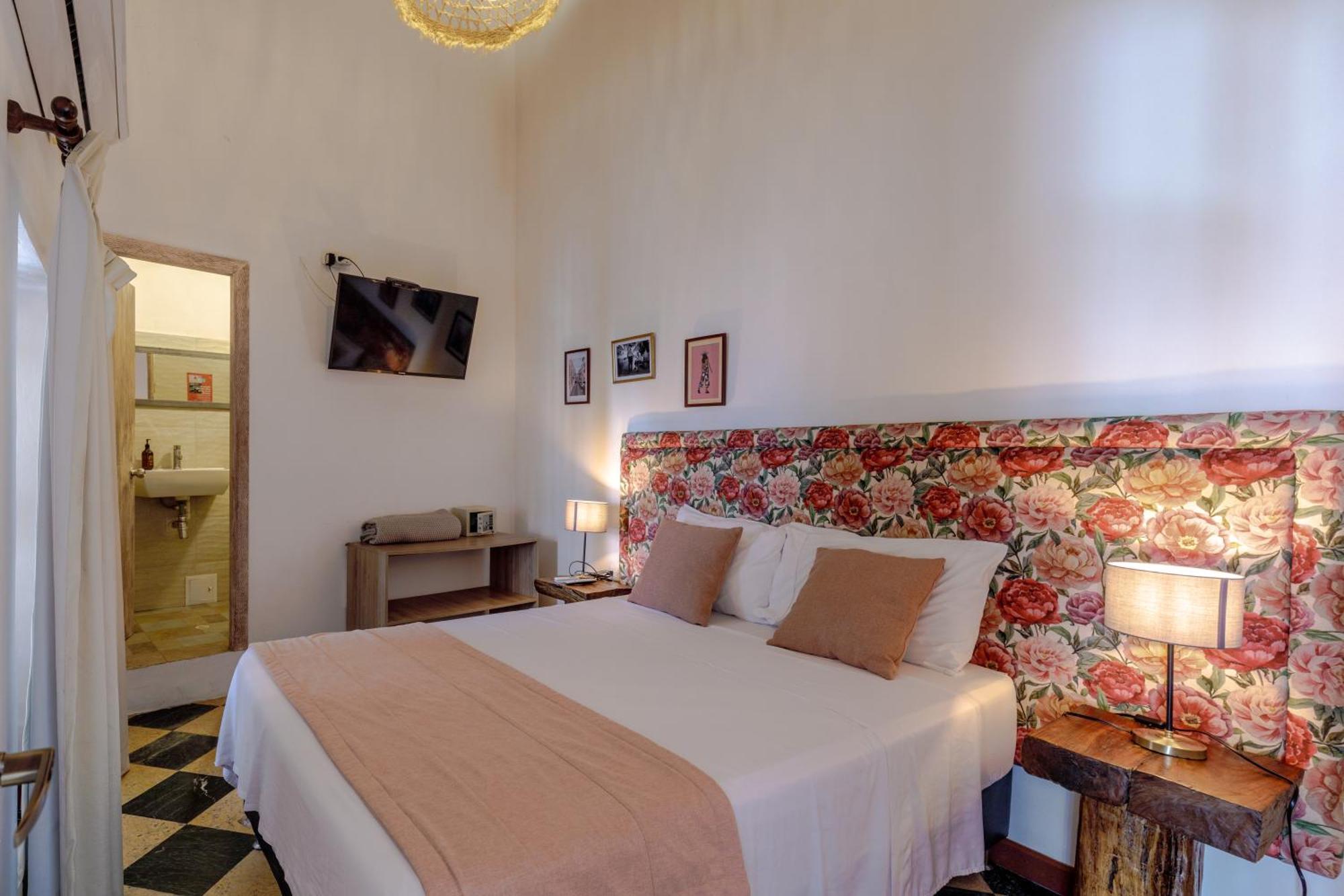 Hotel Bolola