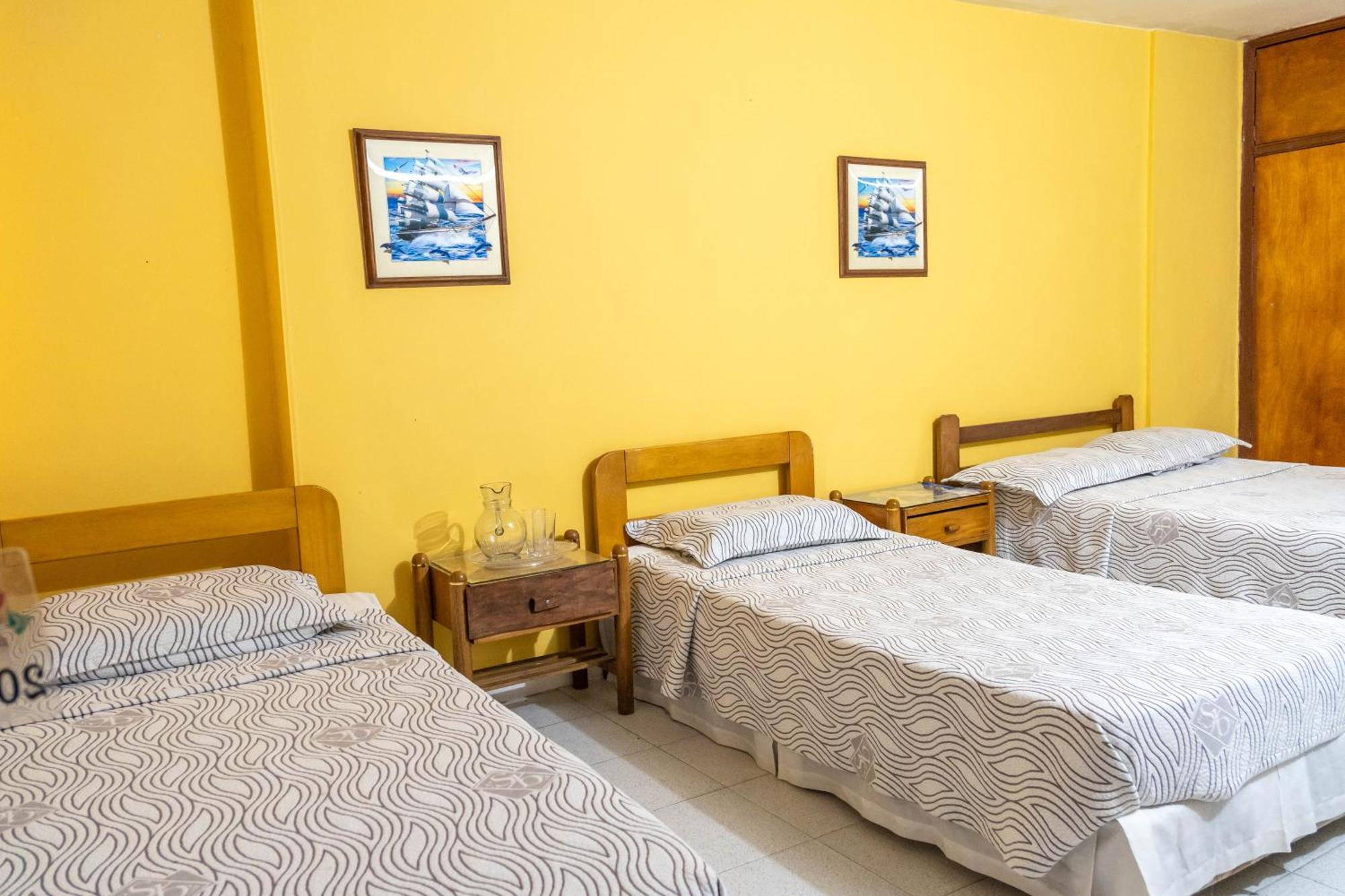 Hotel Veleros