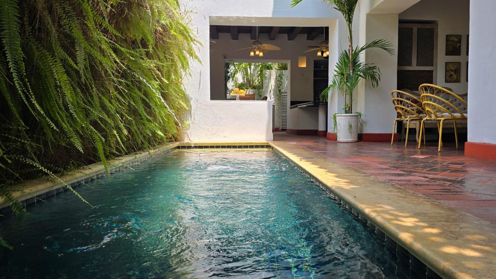 Hotel Casa La Tablada 3*