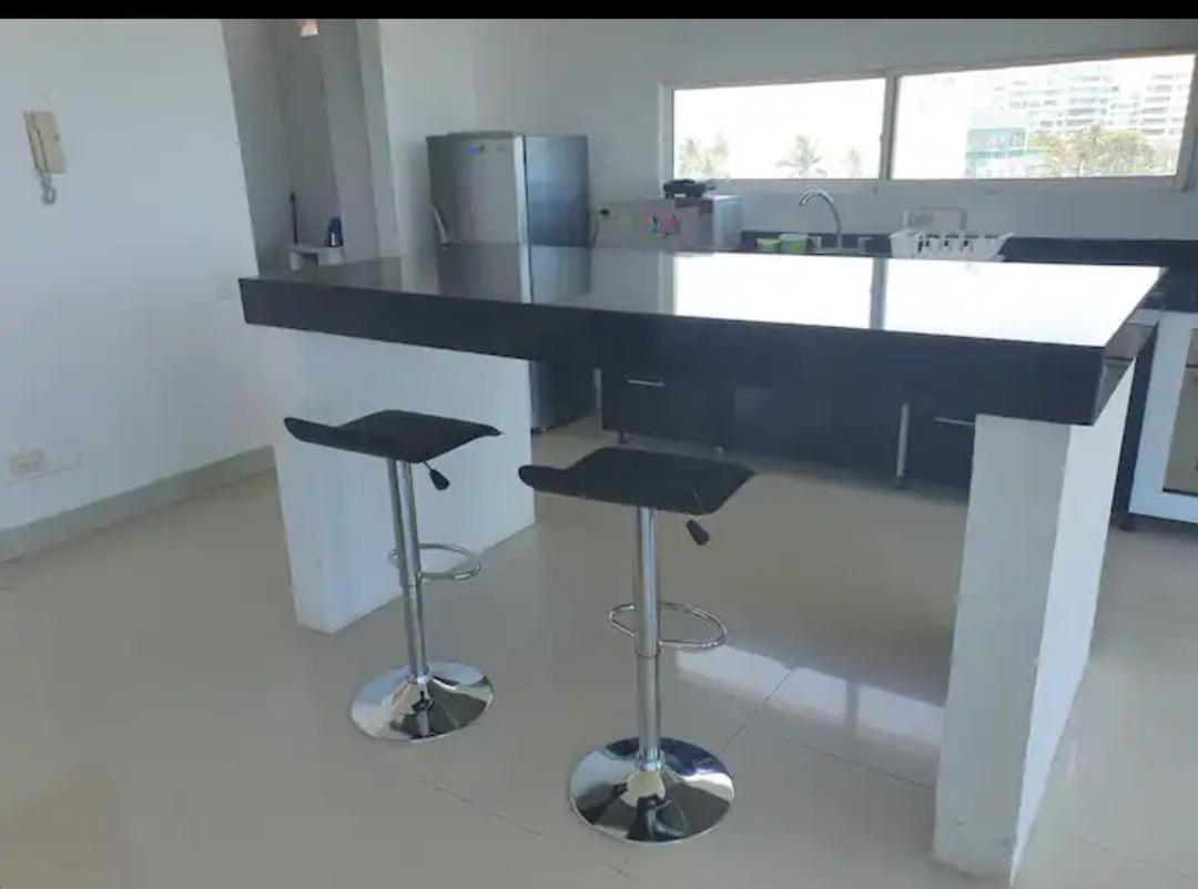 Apartamento Luxury Playa Azul Frente Al Mar 200m *