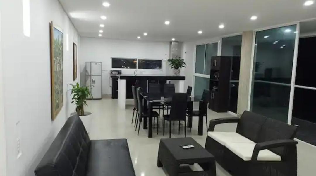 Luxury Playa Azul Frente Al Mar 200m * Cartagena