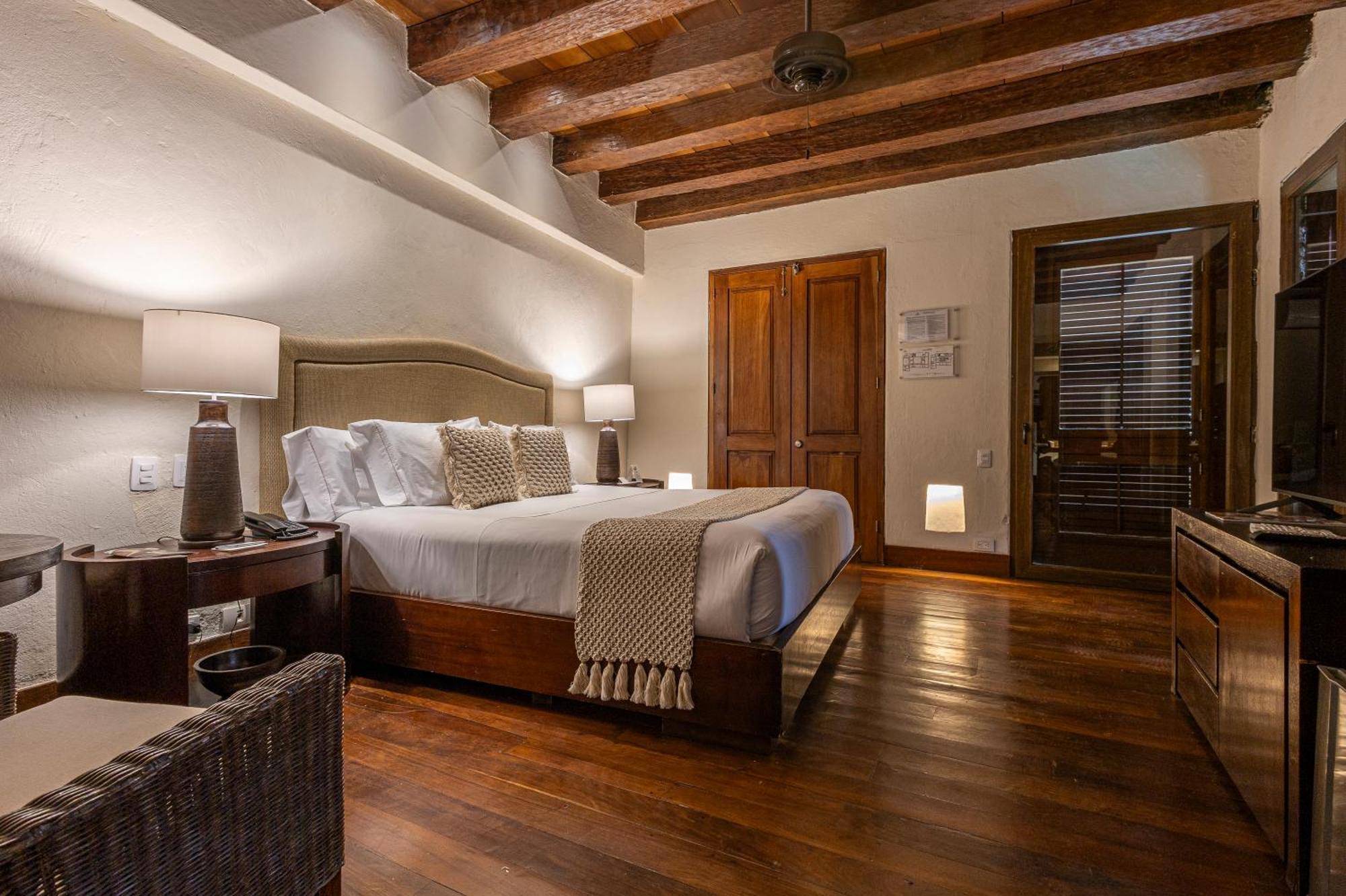 Ananda Boutique Hotel 5*
