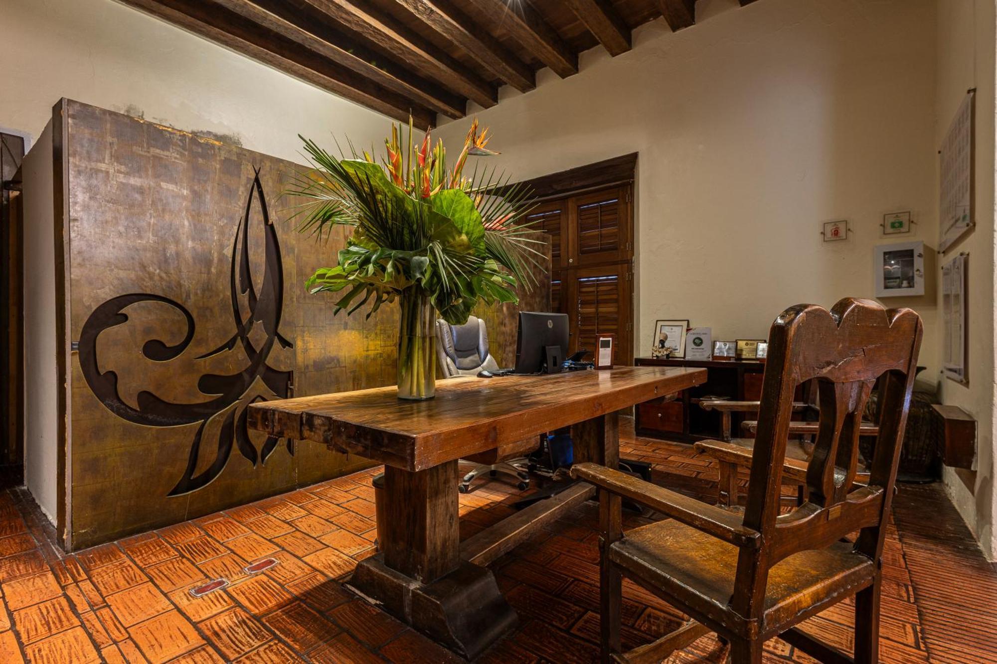 Ananda Boutique Hotel