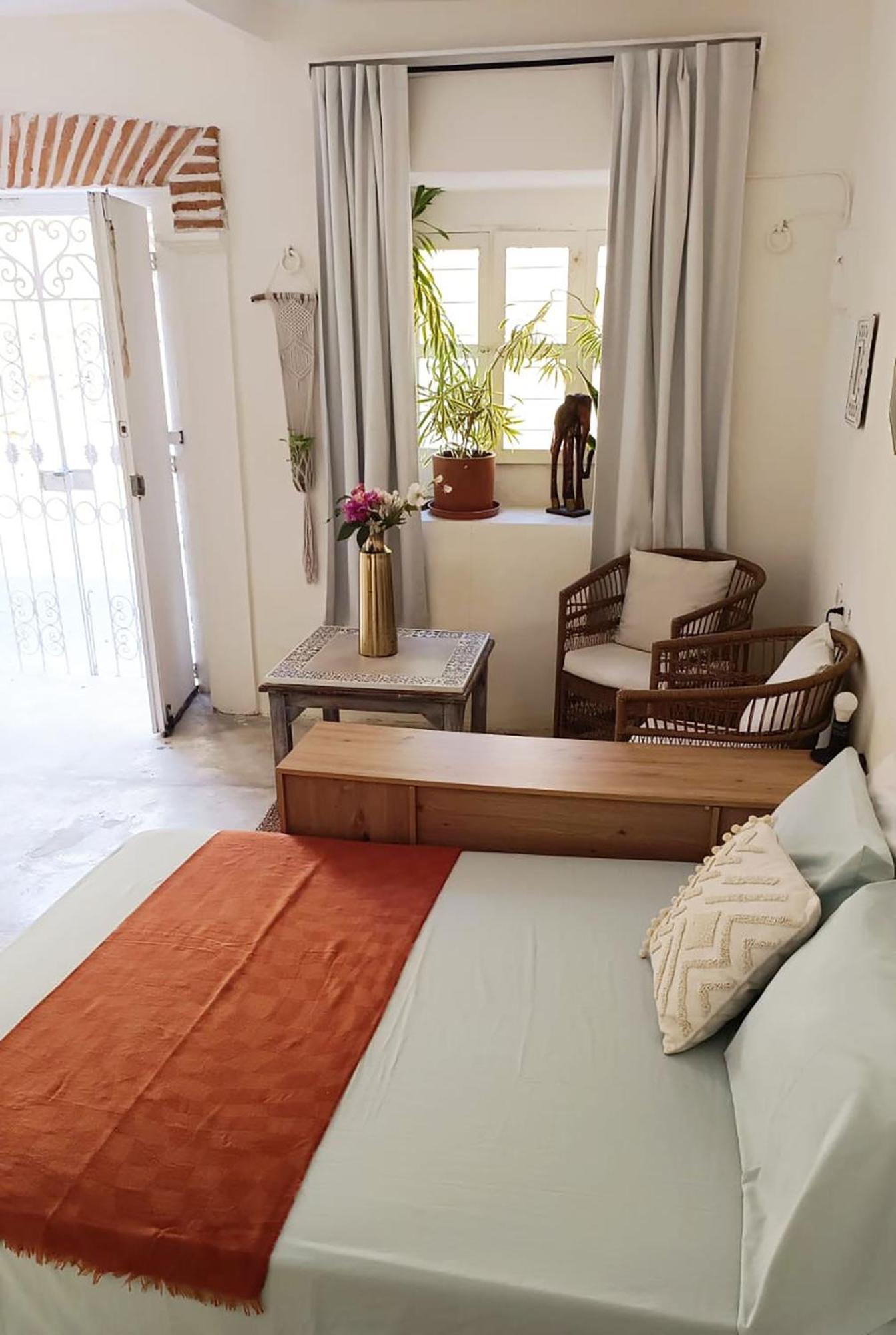 Great Location ! 4 Bedroom In The Heart Of Сasa de vacaciones *