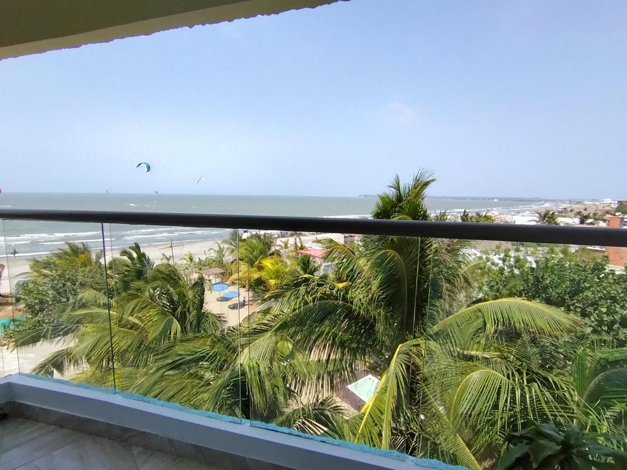Avadia Del Mar Apartahotel *