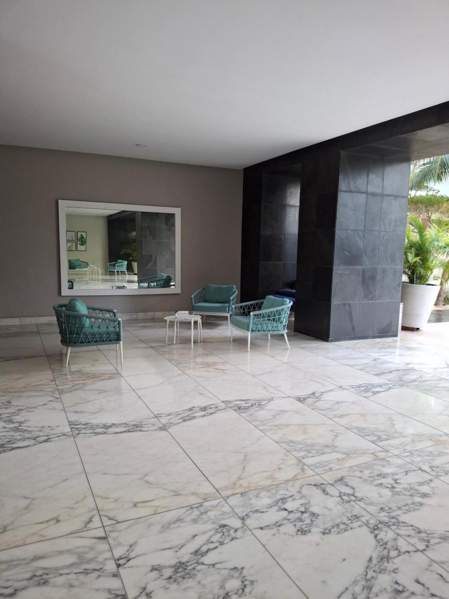 Apartment - 1400 Sq. Ft. Cartagena
