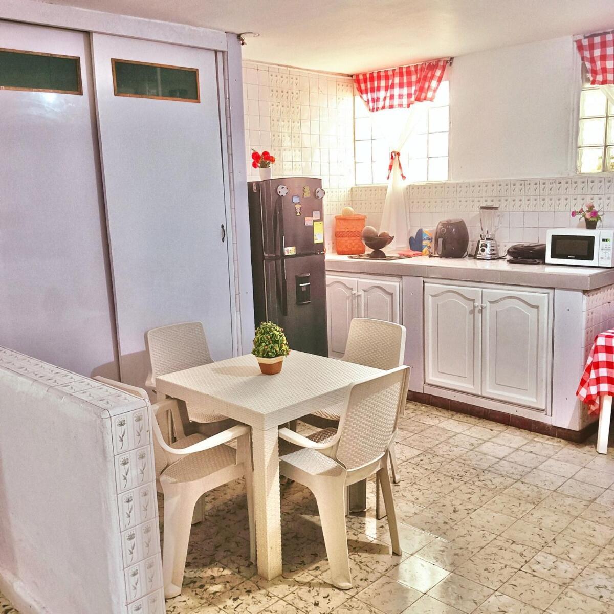 Casa Caribe, Excellent Location In Bocagrande Сasa de vacaciones