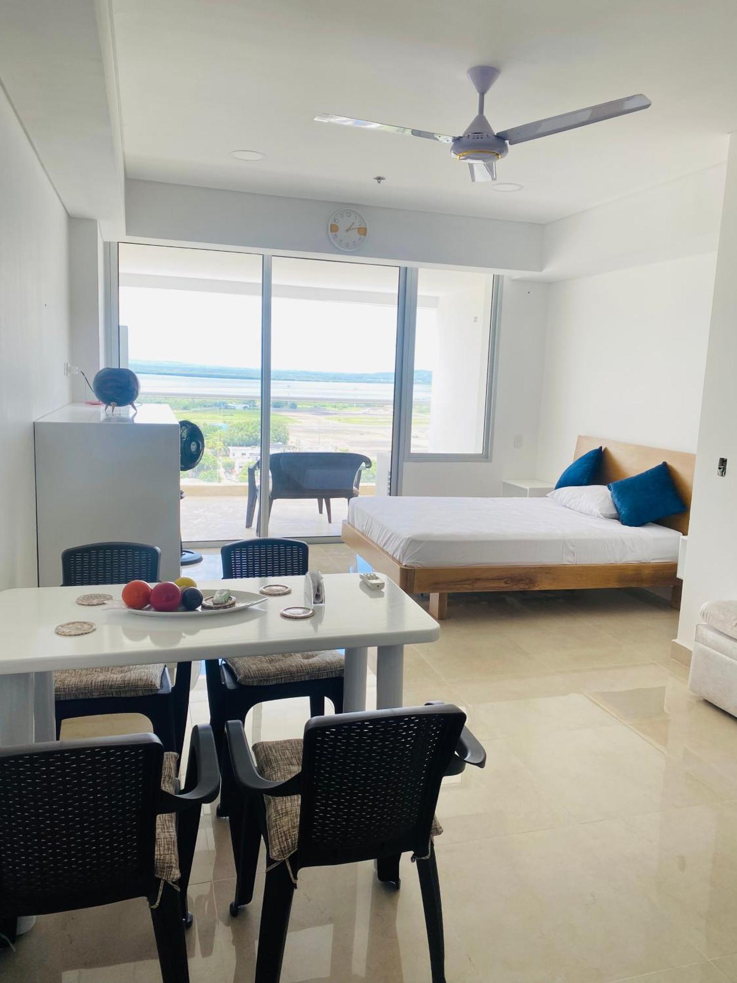 Apartasuite Cartagenabeach Crespo Apartamento *
