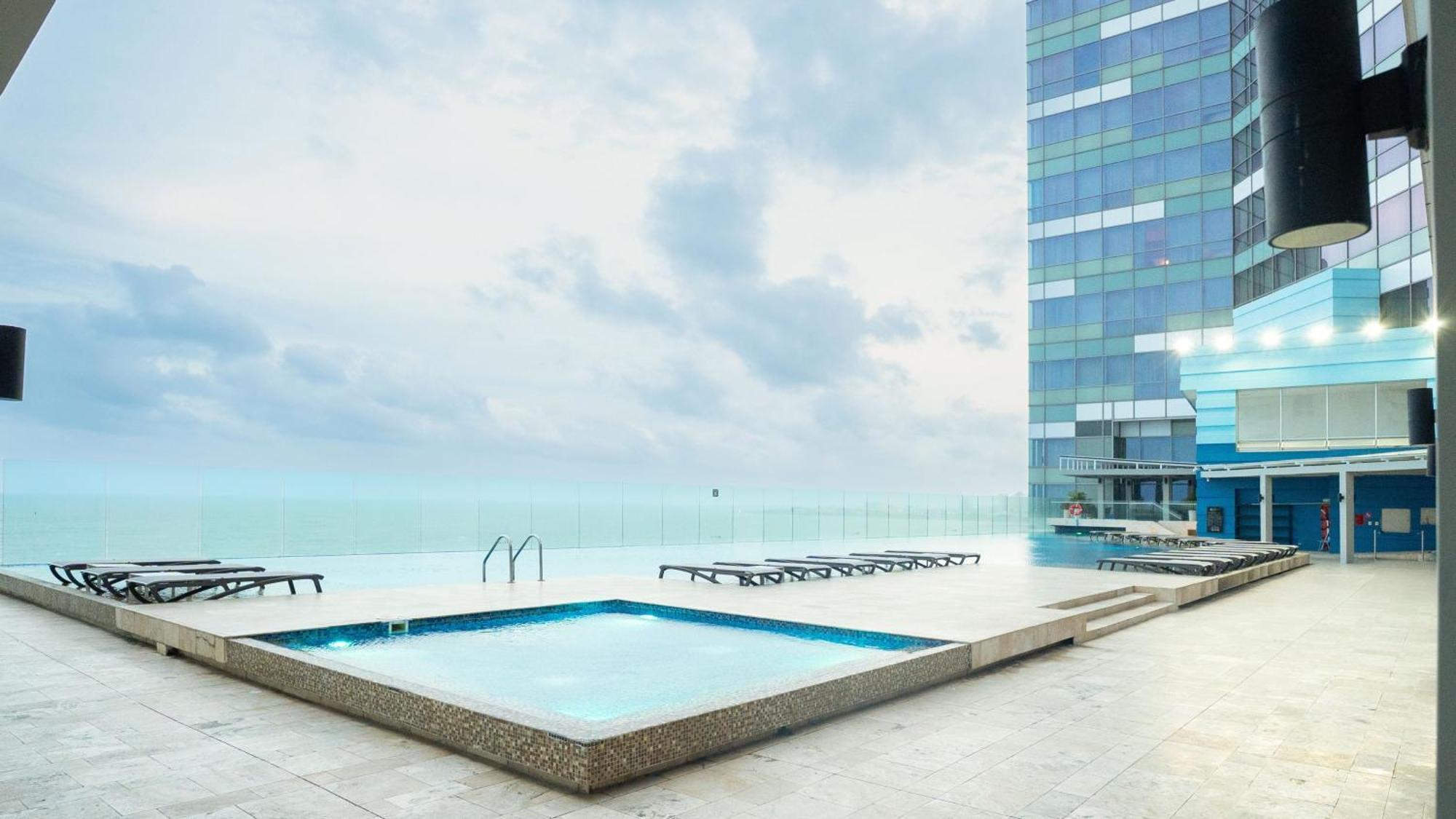 Intercontinental By Ihg Hotel 5*