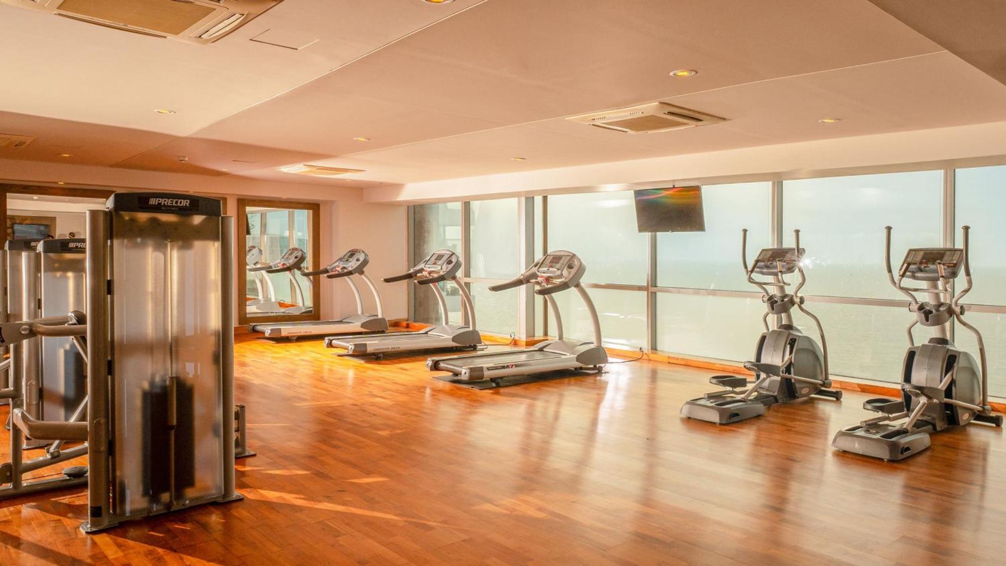 Intercontinental By Ihg 5*