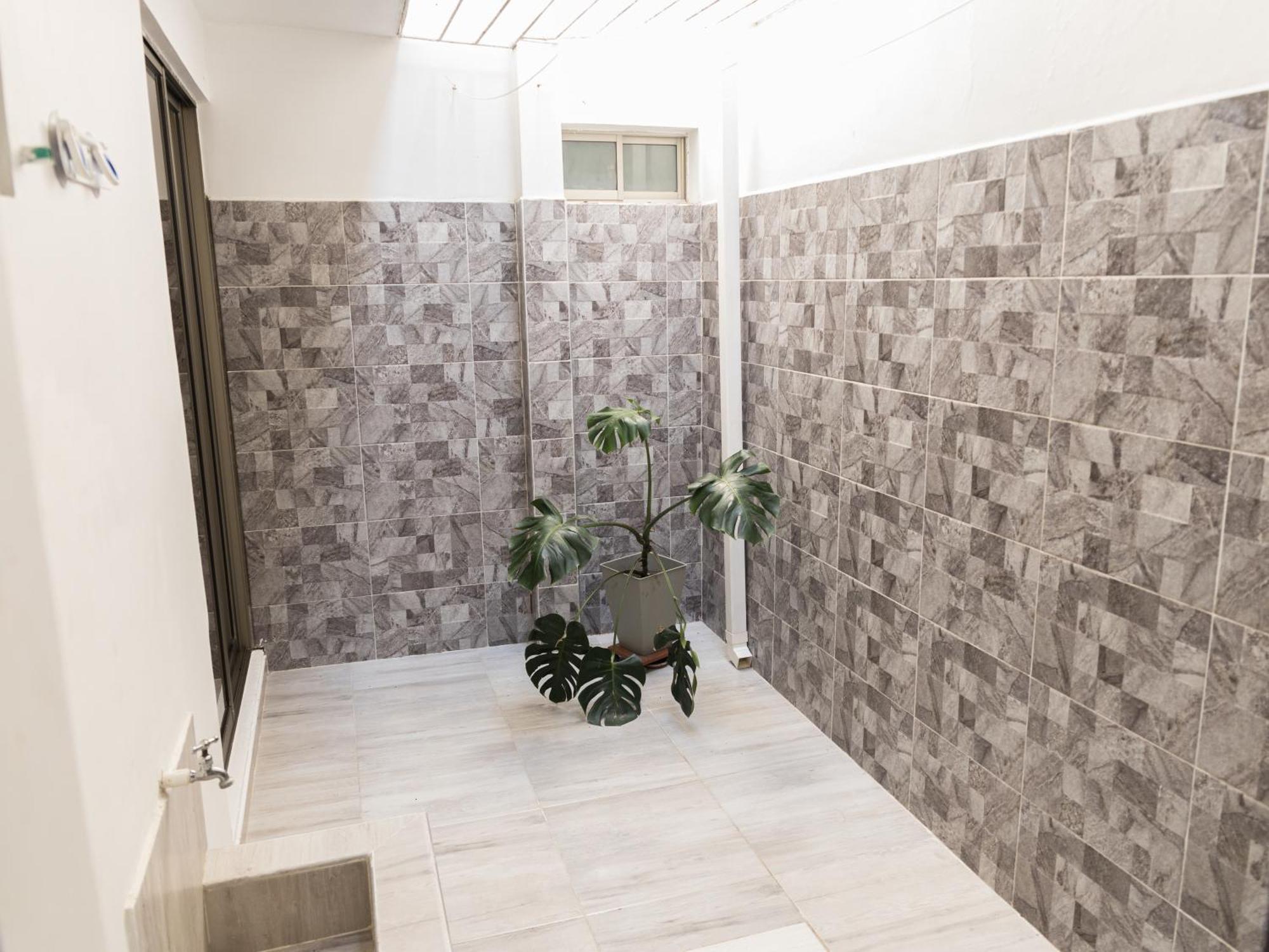 Apartamento En Cerca Al Aeropuerto Y Playa *