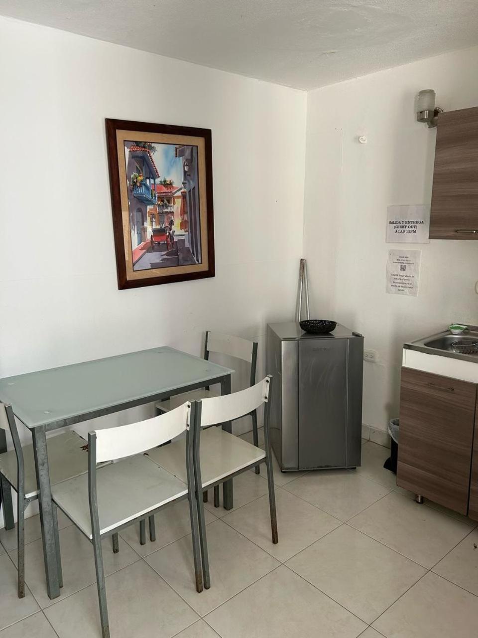 Edificio Turipana - Inmobiliaria Ldc- 504 Apartamento