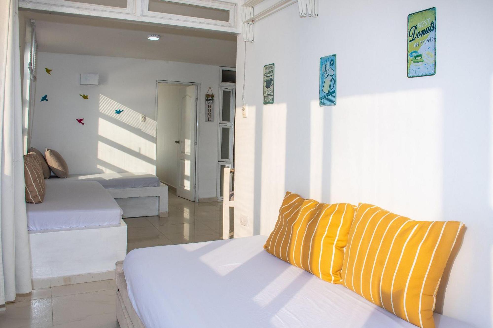 2 Bedroom Ocean View Apartment *