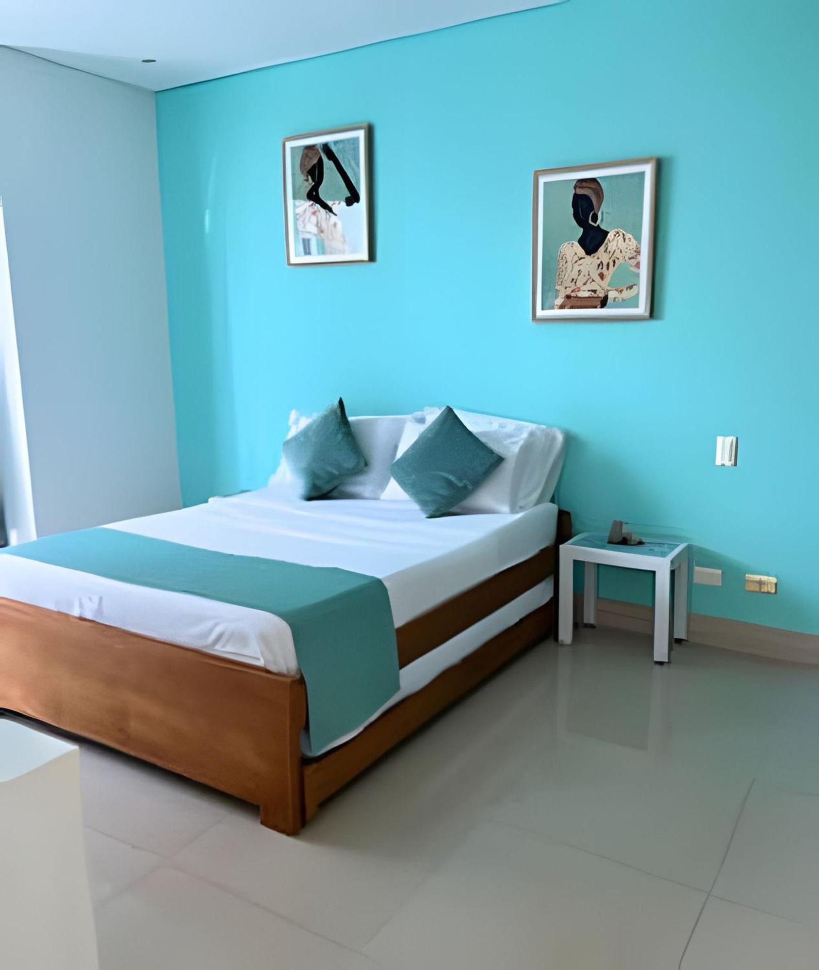 Coastal Charm With Mesmerizing Seaside Views Apartment *