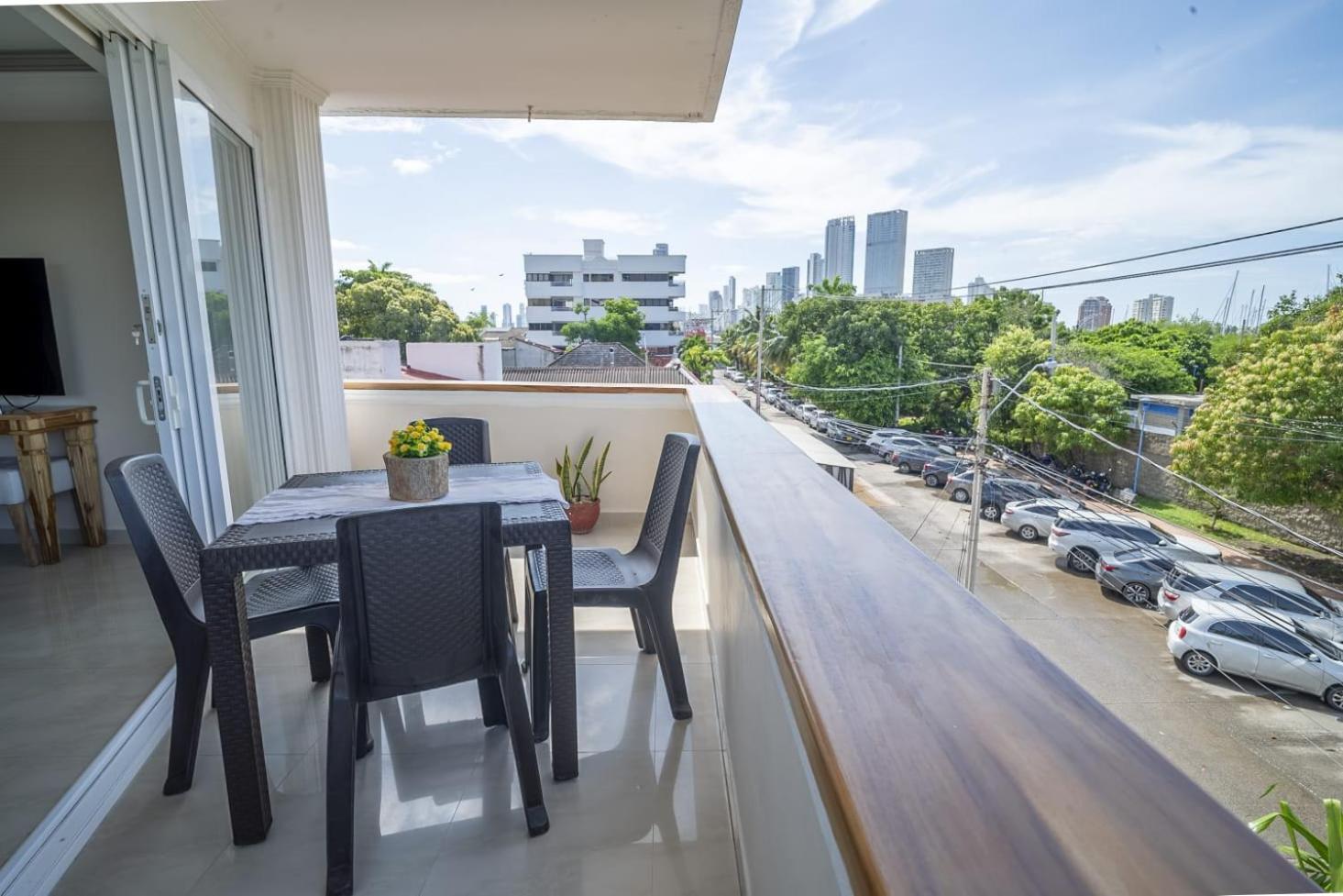 Apartamento Terraza Riomar - Vive Cerca De Todo
