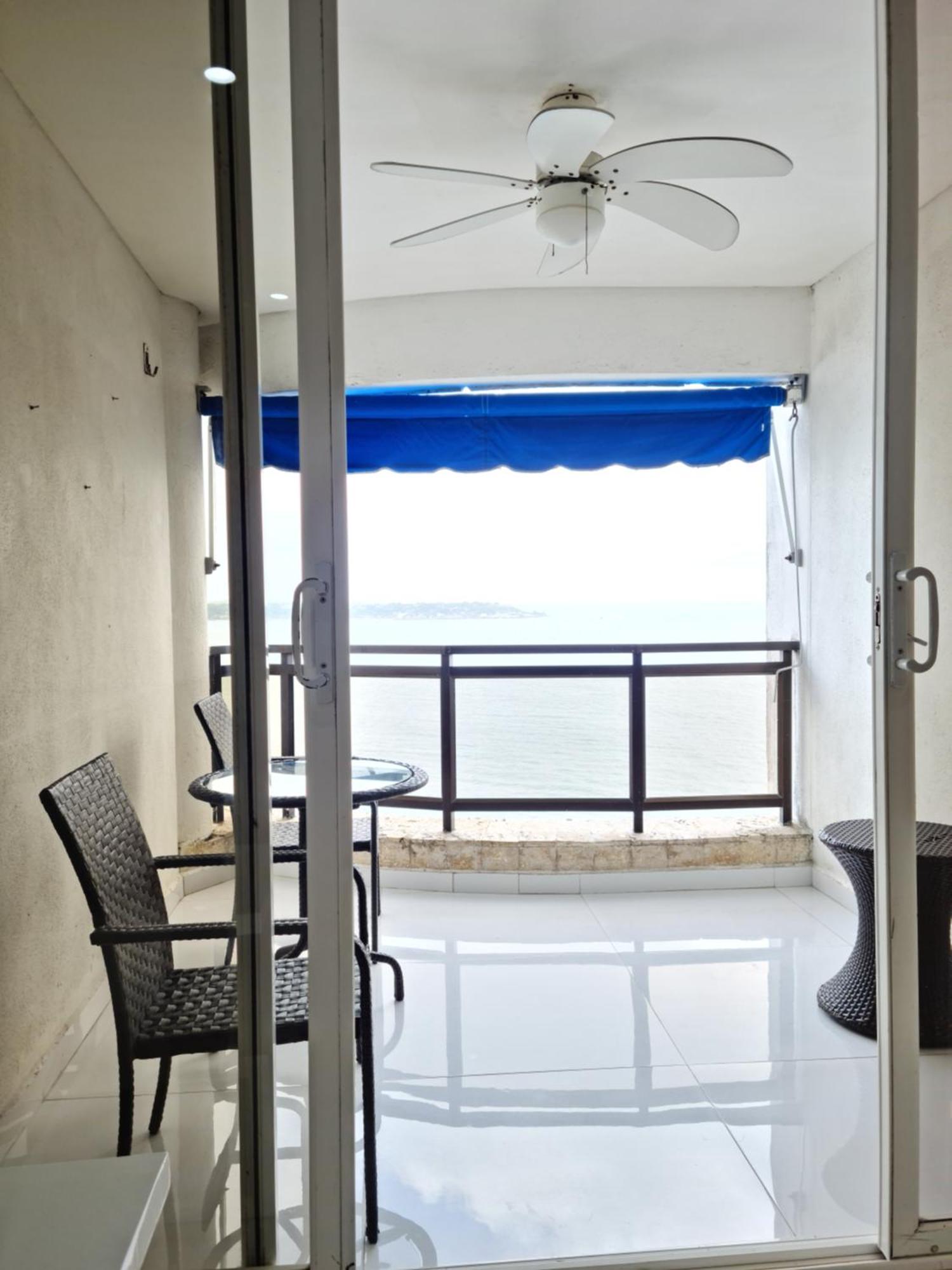 Apartamento Con Vista Al Mar Torremarina Premium *