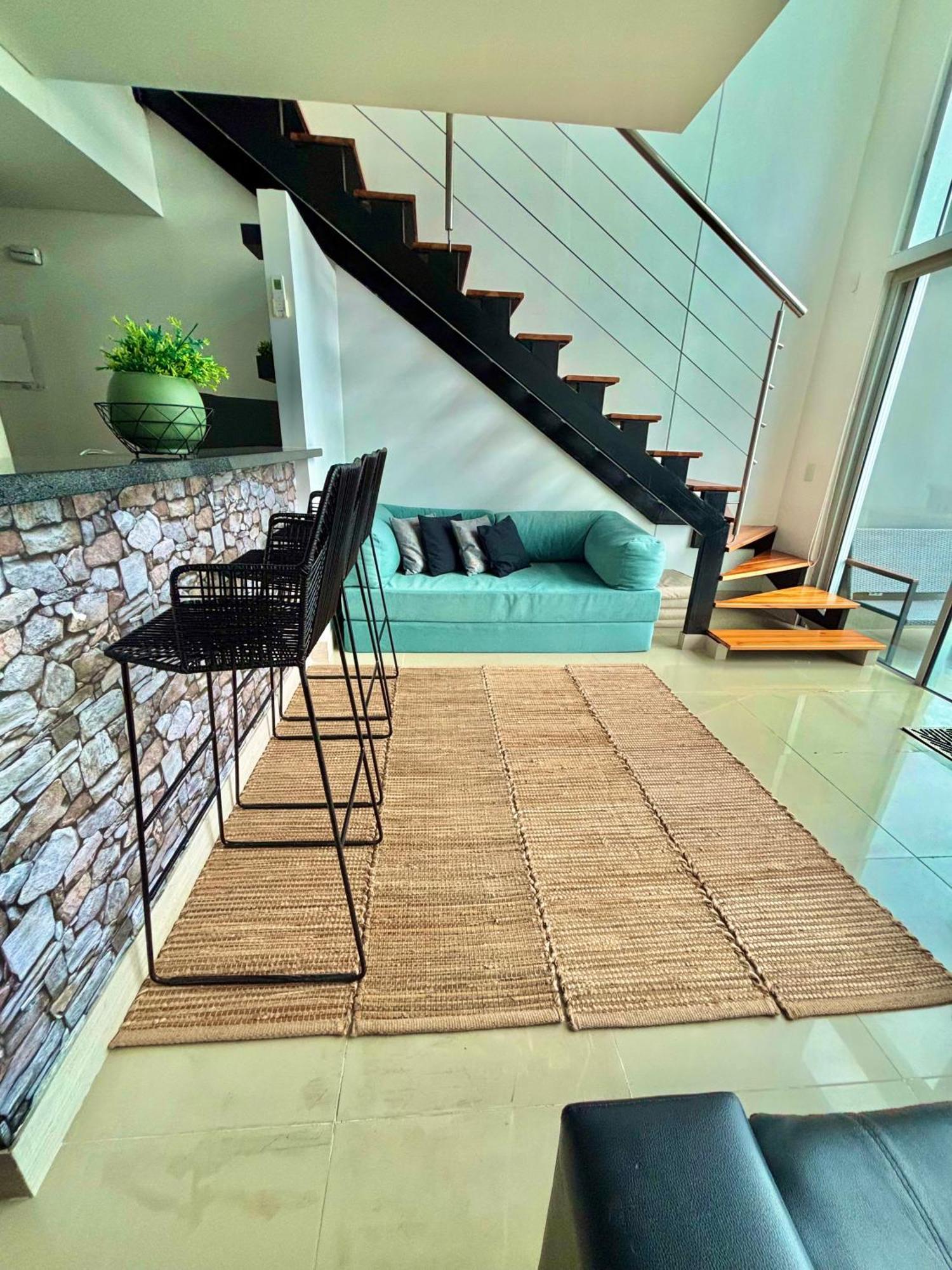 Apartamento Duplex Piso 34 Frente Al Mar *