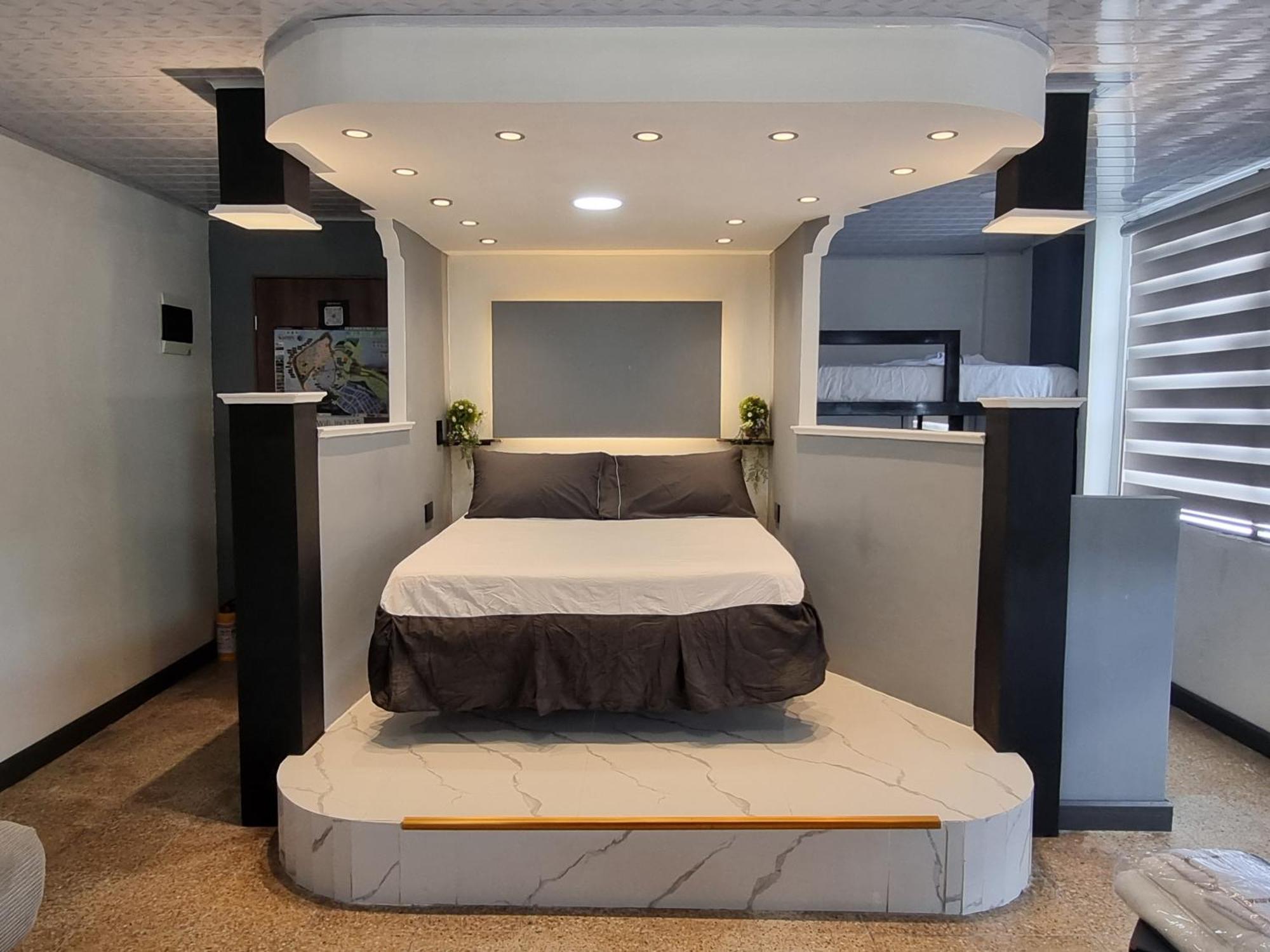 Old Almirante Apartment