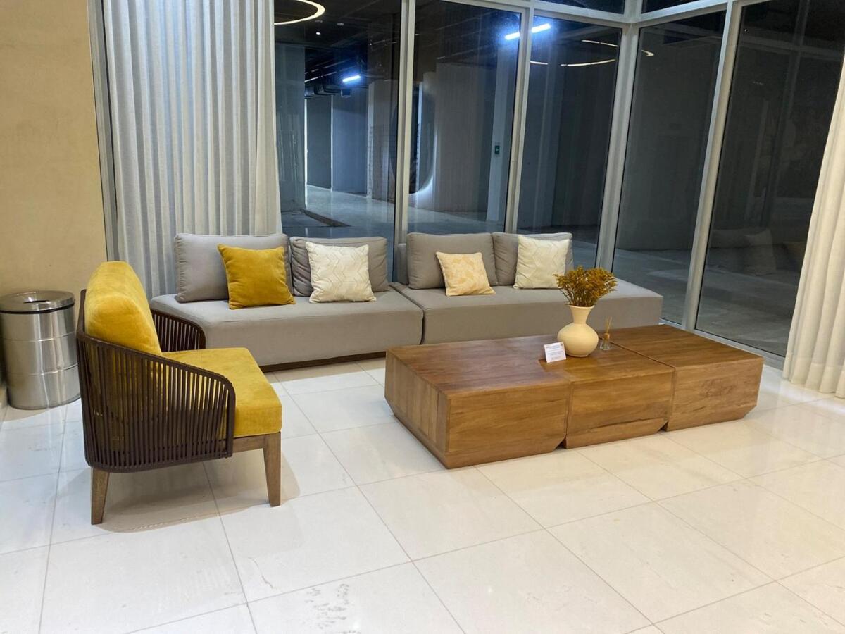 Luxury With A Location And Pool Apartamento Cartagena