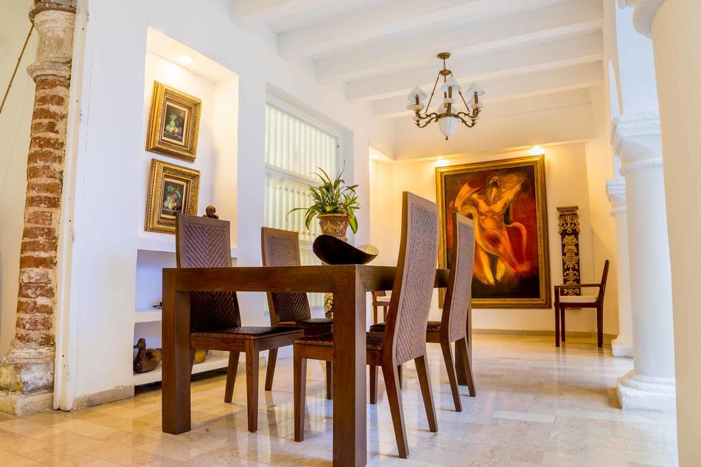 Casa Gil Art Boutique *