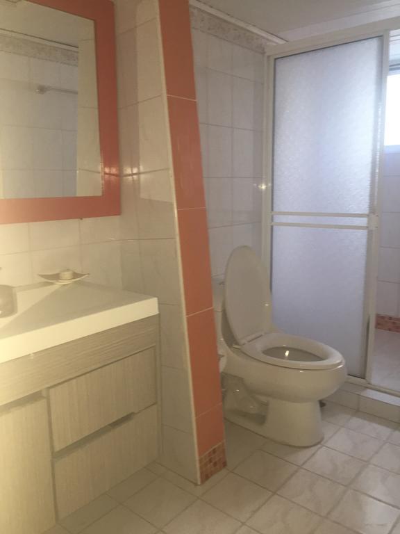 En Cartagena, Cerca Al Mar, Edificio Nuevo Conquistador Apartment