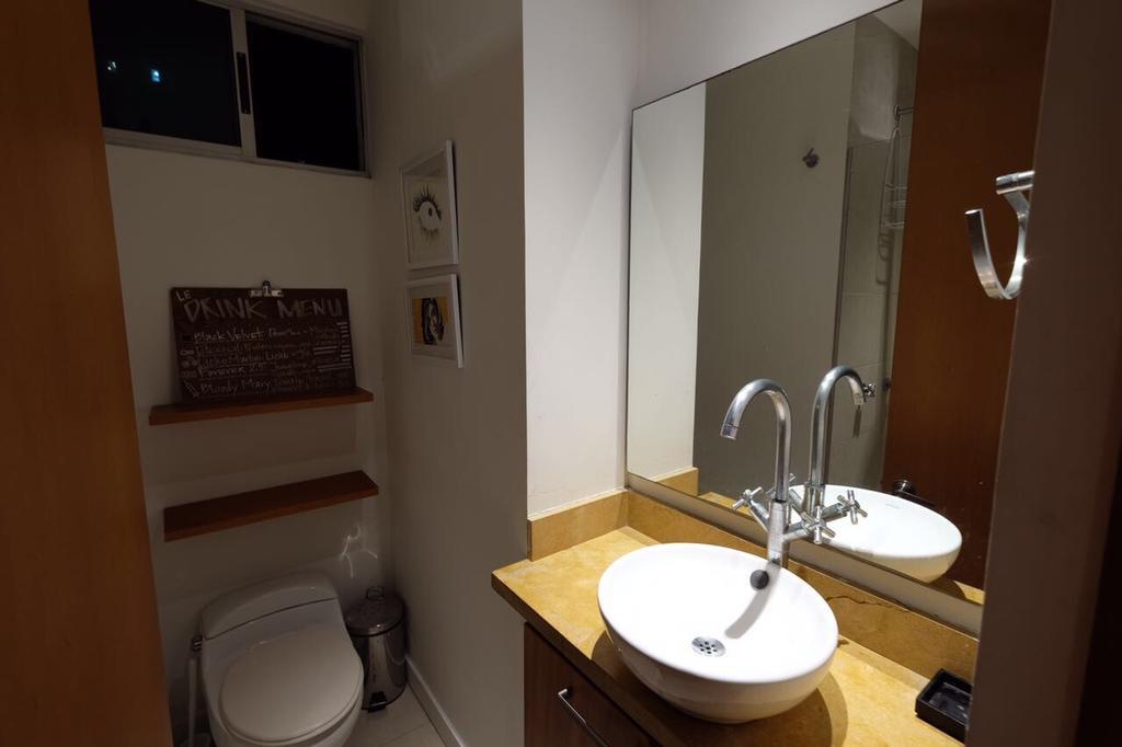 Premium Flat