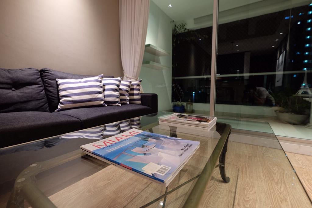 Premium Flat