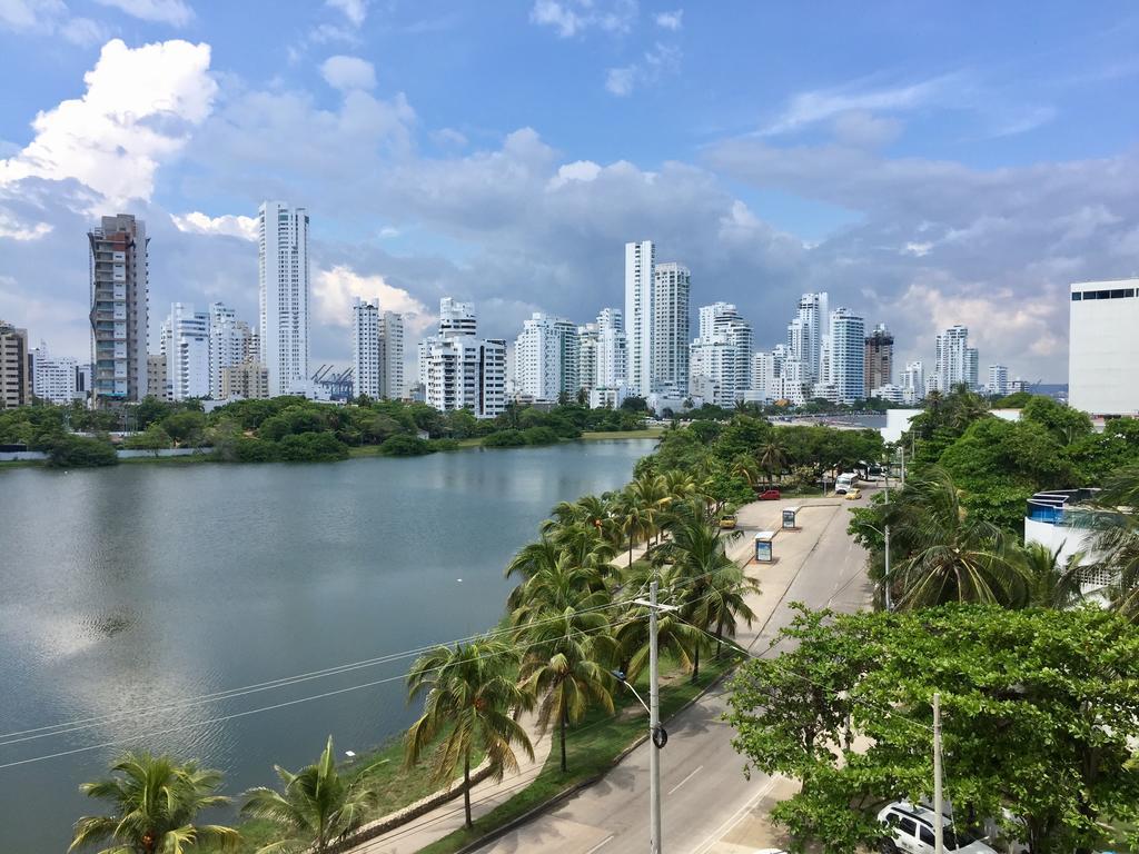 Con Hermosa Vista Y Cerca De Playas Apartamento