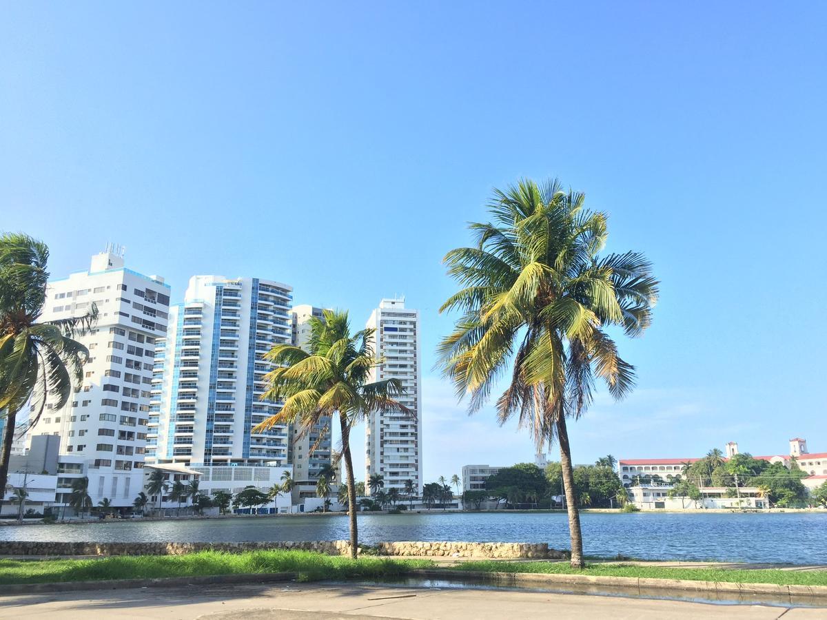 Con Hermosa Vista Y Cerca De Playas Apartamento