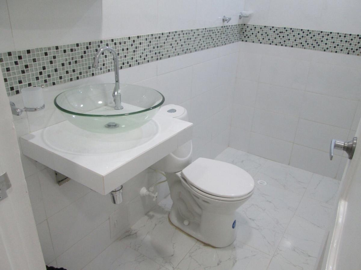 2 Apartment *