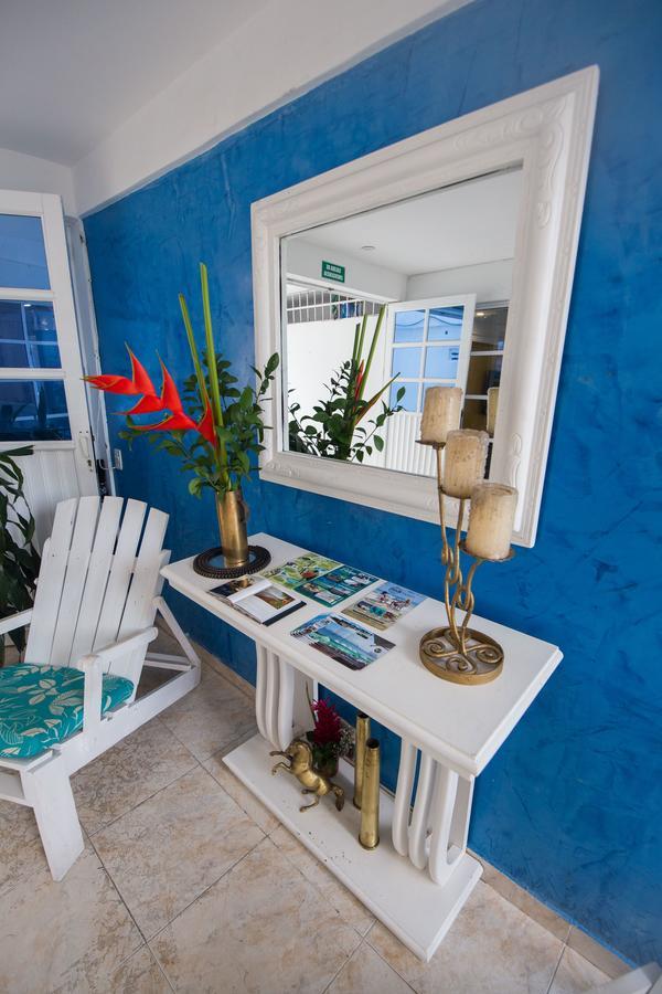 Manglar 421 Hotel