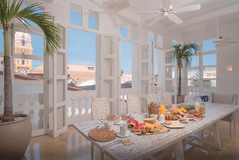 Apartment Ofihotel Perla 4*