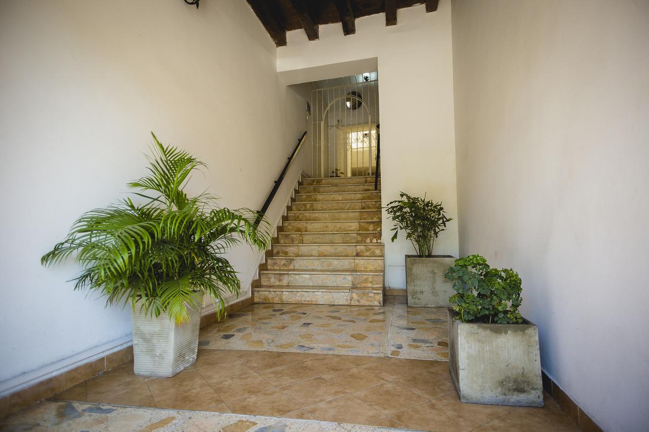 El Centenario Hotel 3*