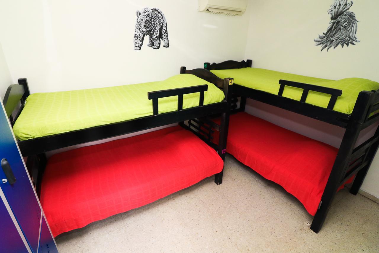 Hostal Mystic House
