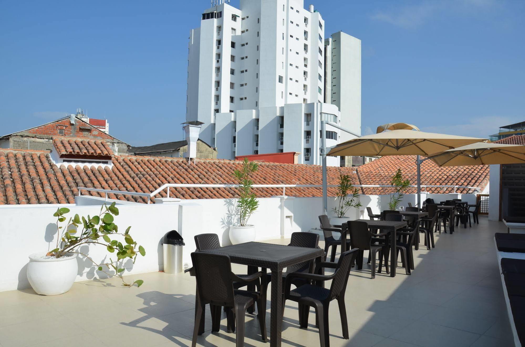Casa Escallon Hostal *
