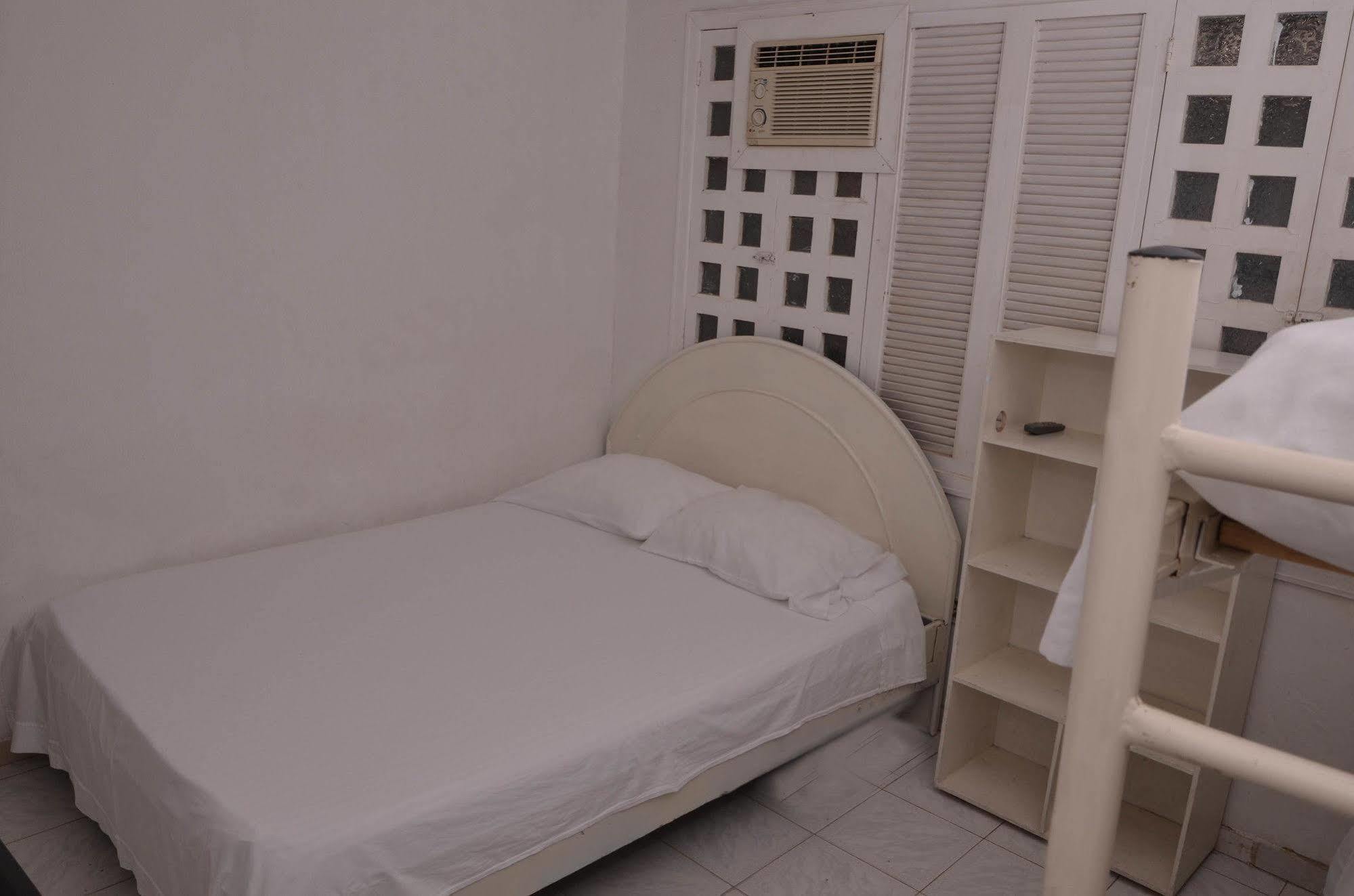 Hotel Vargas Airport Cartagena