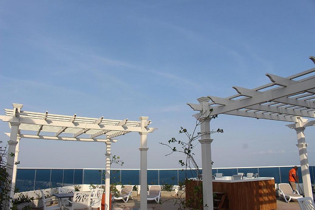 Condominio De Playa Sunshine * Cartagena