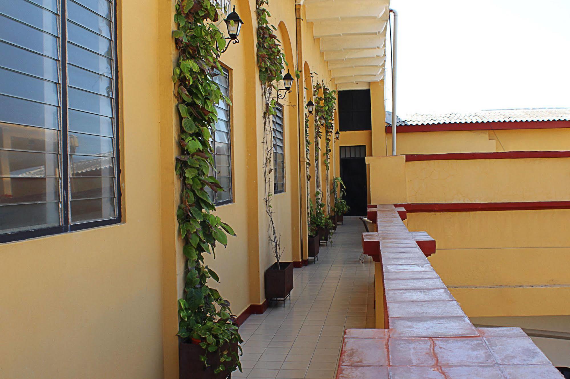 Boutique El Claustro Hotel
